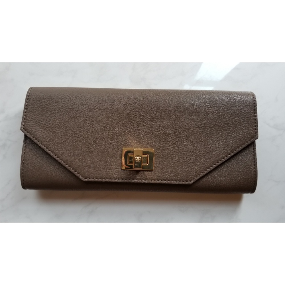 Ann Taylor Sutton Taupe Latte Faux Leather Clutch